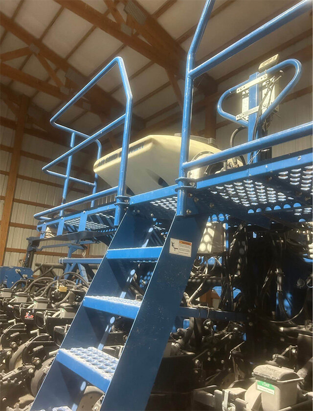 platform on the Kinze 16 32 planter